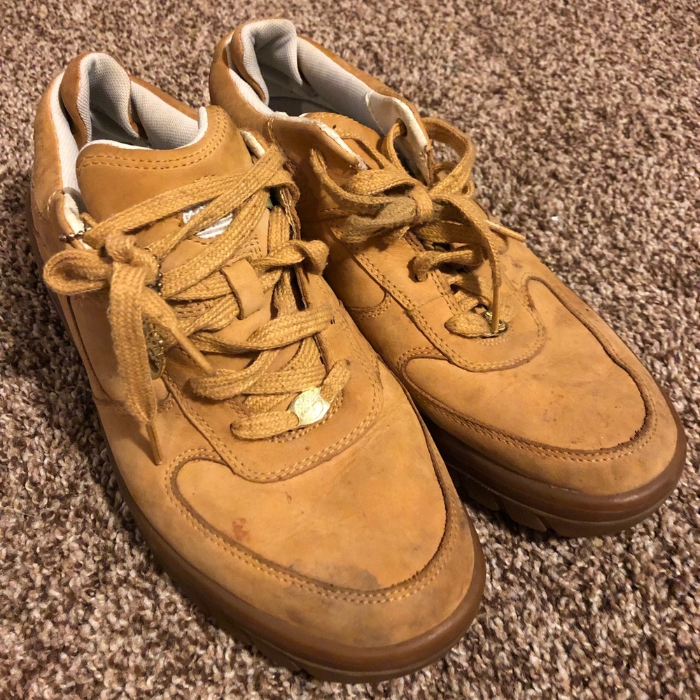 Men’s sneaker